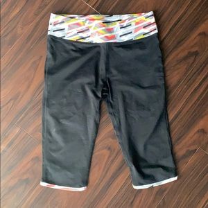 Fabletics Rio Run Crop Leggings
